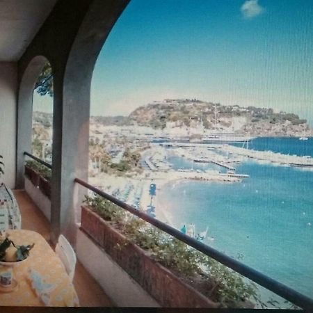Ischia - Panoramic Apartment On The Sea Lacco Ameno  المظهر الخارجي الصورة